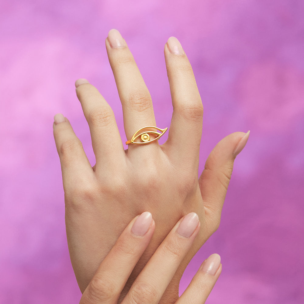 Eye Hotglyph Ring in Gold Plated Silver Vermeil by Hotlips by Solange On Hand