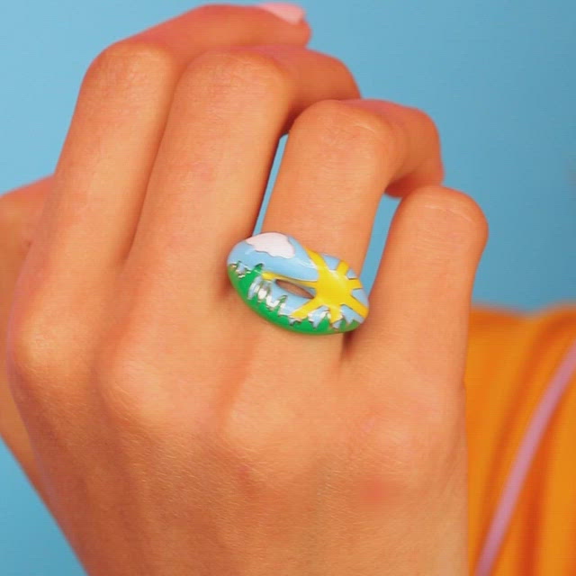 summer Hotlips ring