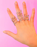 Star Hotscripts Ring Midnight Silver front view styling on model