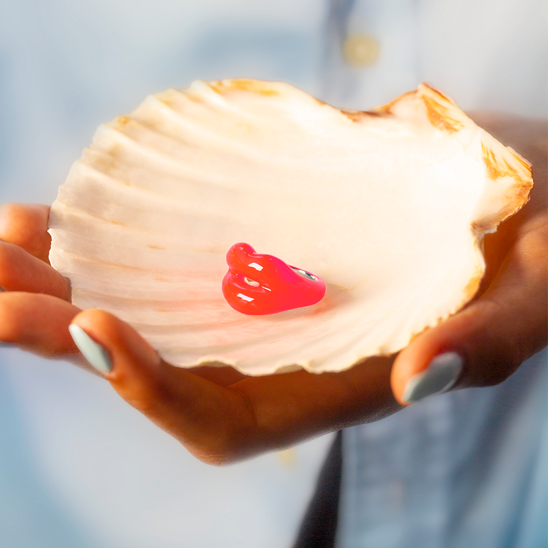 Neon Coral Hotlips Ring on scallop shell